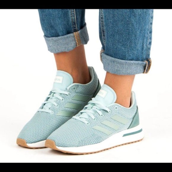 adidas women's run 70s running shoes